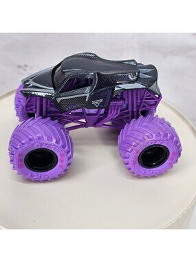 Black Panther Monster Truck Toy With Purple Tires & Black Detailing - Marvel Des